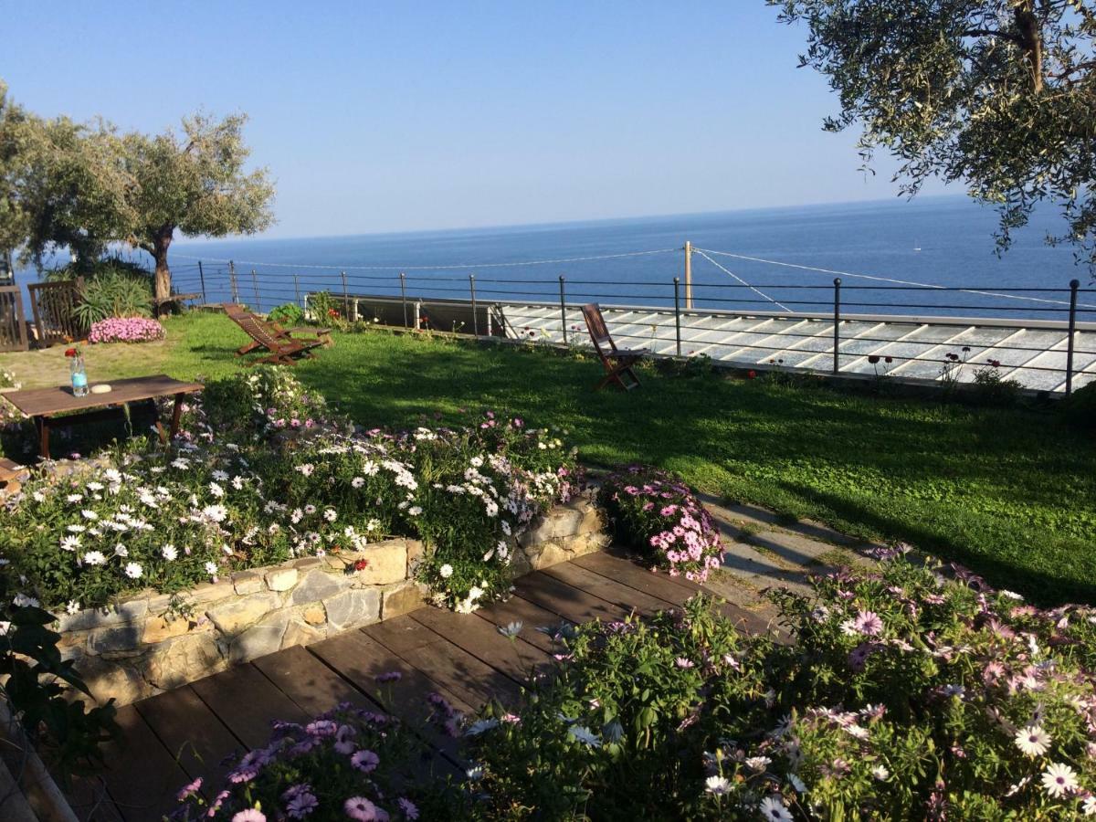 Creuza De Ma Santo Stefano al Mare Exterior photo